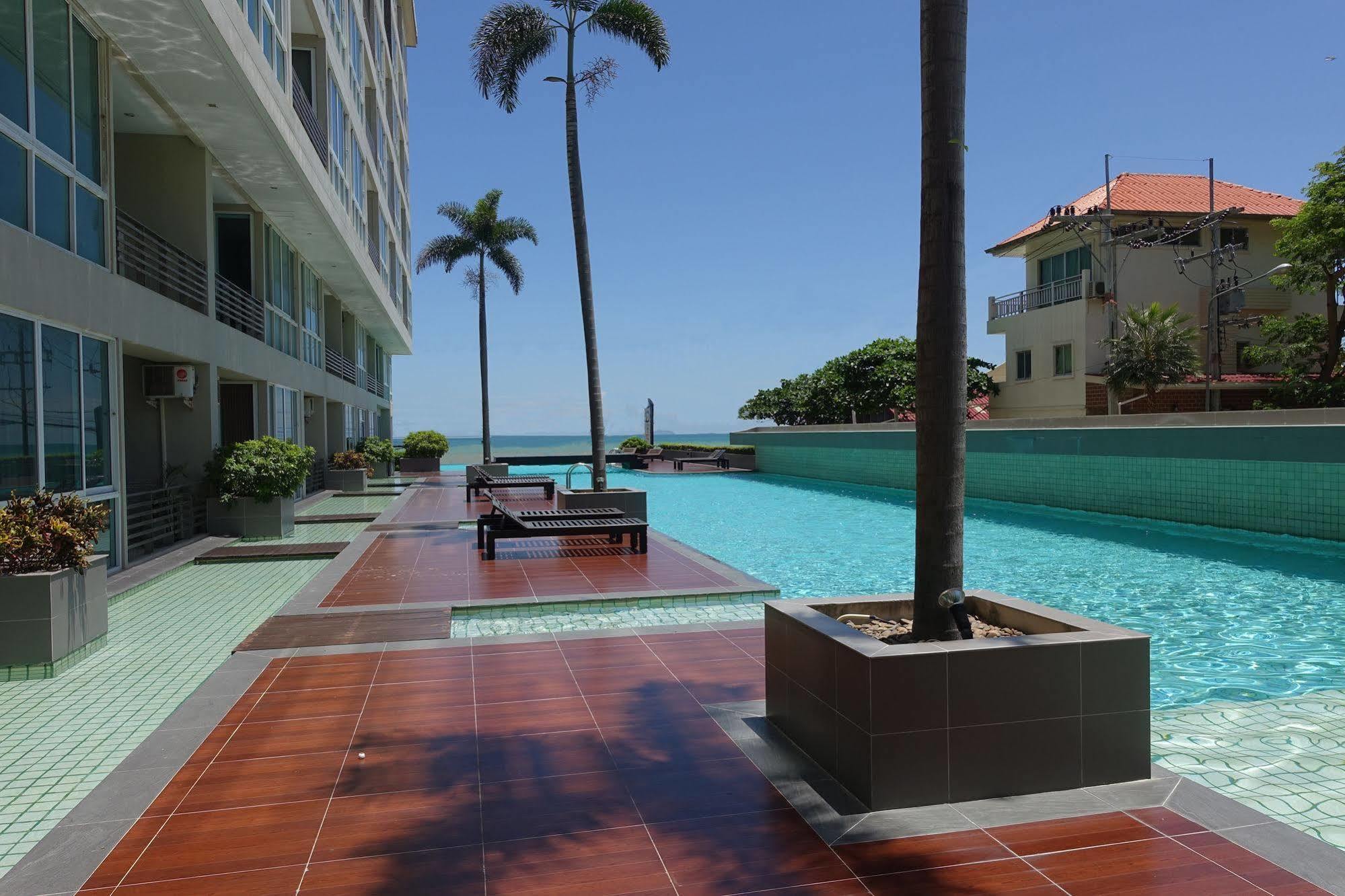 Musselana Condominium Praia de Jomtien Exterior foto