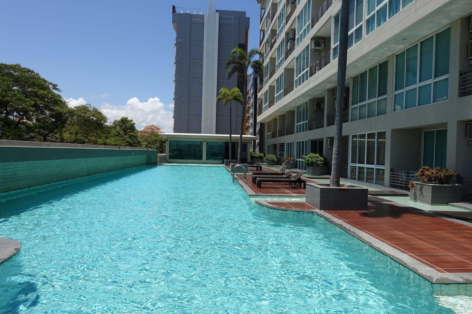 Musselana Condominium Praia de Jomtien Exterior foto